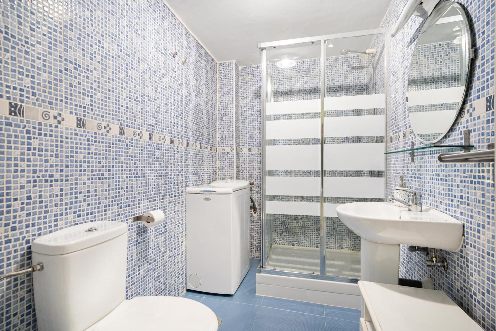 Estudios En Plaza Espana. Centro De Appartement